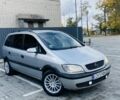 Серый Опель Зафира, объемом двигателя 2 л и пробегом 341 тыс. км за 2250 $, фото 1 на Automoto.ua