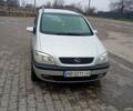Серый Опель Зафира, объемом двигателя 1.8 л и пробегом 310 тыс. км за 3999 $, фото 1 на Automoto.ua
