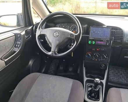 Серый Опель Зафира, объемом двигателя 1.8 л и пробегом 310 тыс. км за 3999 $, фото 23 на Automoto.ua