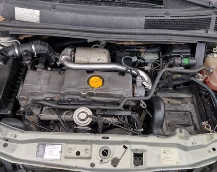 Серый Опель Зафира, объемом двигателя 2 л и пробегом 350 тыс. км за 3500 $, фото 1 на Automoto.ua