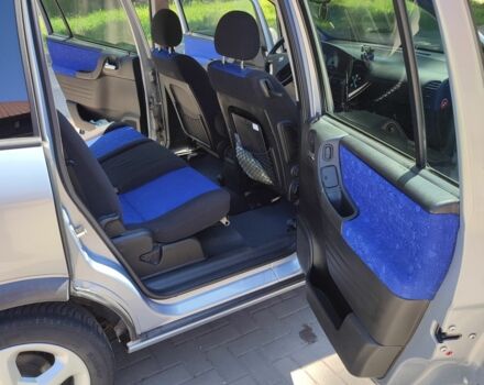 Сірий Опель Зафіра, об'ємом двигуна 2.2 л та пробігом 318 тис. км за 1800 $, фото 10 на Automoto.ua