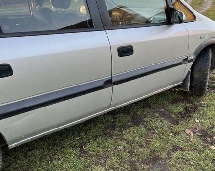 Серый Опель Зафира, объемом двигателя 2 л и пробегом 360 тыс. км за 3850 $, фото 4 на Automoto.ua