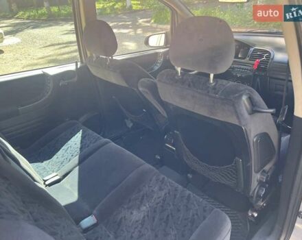 Серый Опель Зафира, объемом двигателя 2.2 л и пробегом 338 тыс. км за 3200 $, фото 6 на Automoto.ua