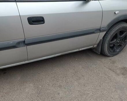 Серый Опель Зафира, объемом двигателя 1.95 л и пробегом 352 тыс. км за 2880 $, фото 8 на Automoto.ua