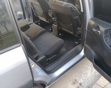 Серый Опель Зафира, объемом двигателя 1.8 л и пробегом 302 тыс. км за 3300 $, фото 7 на Automoto.ua