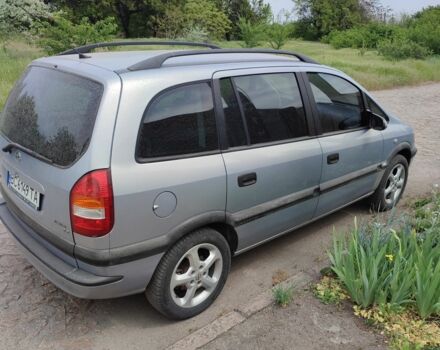 Сірий Опель Зафіра, об'ємом двигуна 2.2 л та пробігом 318 тис. км за 1800 $, фото 2 на Automoto.ua