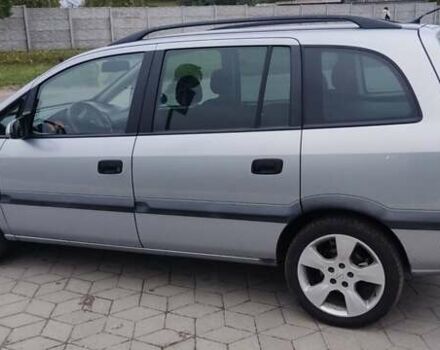 Серый Опель Зафира, объемом двигателя 2.2 л и пробегом 300 тыс. км за 3000 $, фото 12 на Automoto.ua