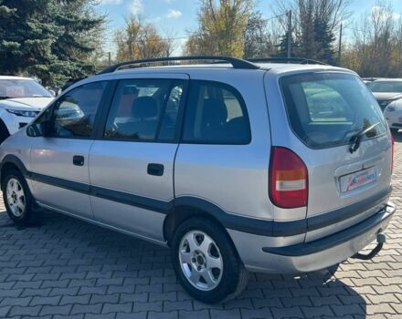 Серый Опель Зафира, объемом двигателя 1.8 л и пробегом 425 тыс. км за 3500 $, фото 4 на Automoto.ua