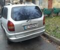 Серый Опель Зафира, объемом двигателя 2.2 л и пробегом 300 тыс. км за 4000 $, фото 1 на Automoto.ua