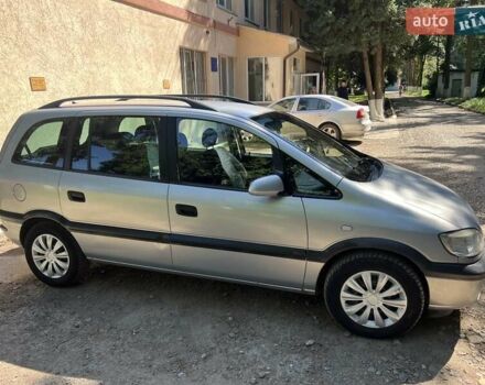 Серый Опель Зафира, объемом двигателя 2.2 л и пробегом 338 тыс. км за 3200 $, фото 1 на Automoto.ua