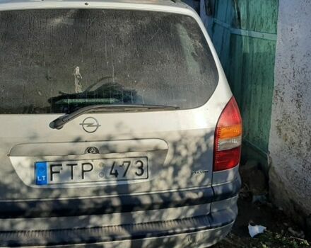 Серый Опель Зафира, объемом двигателя 2 л и пробегом 380 тыс. км за 1670 $, фото 6 на Automoto.ua