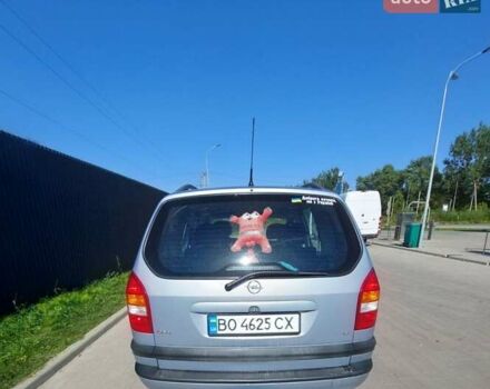 Серый Опель Зафира, объемом двигателя 1.8 л и пробегом 347 тыс. км за 3700 $, фото 1 на Automoto.ua