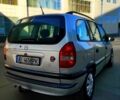 Сірий Опель Зафіра, об'ємом двигуна 2 л та пробігом 236 тис. км за 3500 $, фото 2 на Automoto.ua