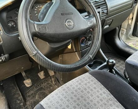 Сірий Опель Зафіра, об'ємом двигуна 2 л та пробігом 360 тис. км за 3850 $, фото 11 на Automoto.ua