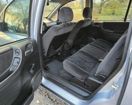 Серый Опель Зафира, объемом двигателя 1.8 л и пробегом 468 тыс. км за 3899 $, фото 14 на Automoto.ua