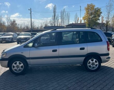 Серый Опель Зафира, объемом двигателя 1.8 л и пробегом 425 тыс. км за 3500 $, фото 3 на Automoto.ua