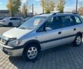 Серый Опель Зафира, объемом двигателя 1.8 л и пробегом 425 тыс. км за 3500 $, фото 2 на Automoto.ua