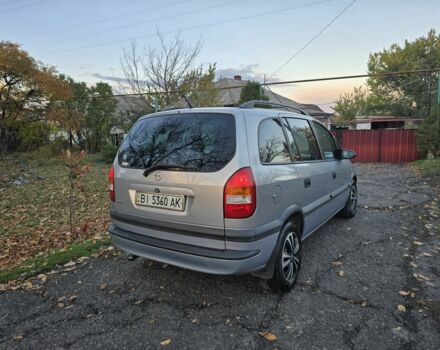 Серый Опель Зафира, объемом двигателя 1.8 л и пробегом 468 тыс. км за 3899 $, фото 4 на Automoto.ua