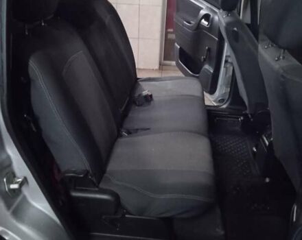 Серый Опель Зафира, объемом двигателя 2 л и пробегом 337 тыс. км за 3799 $, фото 5 на Automoto.ua