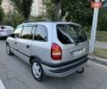 Сірий Опель Зафіра, об'ємом двигуна 2.2 л та пробігом 300 тис. км за 3500 $, фото 2 на Automoto.ua
