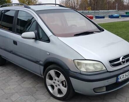 Серый Опель Зафира, объемом двигателя 2.2 л и пробегом 300 тыс. км за 3000 $, фото 7 на Automoto.ua