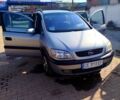 Серый Опель Зафира, объемом двигателя 2.2 л и пробегом 410 тыс. км за 3300 $, фото 1 на Automoto.ua