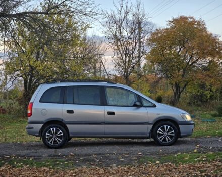 Серый Опель Зафира, объемом двигателя 1.8 л и пробегом 468 тыс. км за 3899 $, фото 3 на Automoto.ua