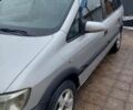Серый Опель Зафира, объемом двигателя 2.2 л и пробегом 398 тыс. км за 4100 $, фото 1 на Automoto.ua