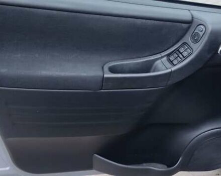 Серый Опель Зафира, объемом двигателя 2.2 л и пробегом 300 тыс. км за 3000 $, фото 14 на Automoto.ua