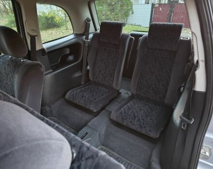 Серый Опель Зафира, объемом двигателя 1.8 л и пробегом 468 тыс. км за 3899 $, фото 16 на Automoto.ua