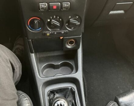 Серый Опель Зафира, объемом двигателя 2 л и пробегом 278 тыс. км за 2600 $, фото 1 на Automoto.ua