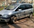Серый Опель Зафира, объемом двигателя 2.2 л и пробегом 370 тыс. км за 3550 $, фото 1 на Automoto.ua