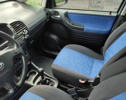 Сірий Опель Зафіра, об'ємом двигуна 2.2 л та пробігом 318 тис. км за 1800 $, фото 5 на Automoto.ua