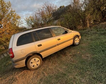 Серый Опель Зафира, объемом двигателя 2 л и пробегом 278 тыс. км за 2600 $, фото 6 на Automoto.ua