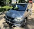 Серый Опель Зафира, объемом двигателя 2.2 л и пробегом 338 тыс. км за 3200 $, фото 2 на Automoto.ua