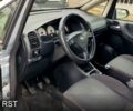 Серый Опель Зафира, объемом двигателя 2.2 л и пробегом 300 тыс. км за 3200 $, фото 4 на Automoto.ua
