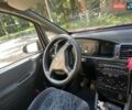 Серый Опель Зафира, объемом двигателя 2.2 л и пробегом 338 тыс. км за 3200 $, фото 16 на Automoto.ua