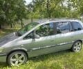 Сірий Опель Зафіра, об'ємом двигуна 2.2 л та пробігом 364 тис. км за 3776 $, фото 1 на Automoto.ua