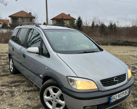 Сірий Опель Зафіра, об'ємом двигуна 2.2 л та пробігом 347 тис. км за 2600 $, фото 2 на Automoto.ua