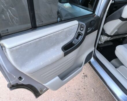 Серый Опель Зафира, объемом двигателя 2.2 л и пробегом 240 тыс. км за 3250 $, фото 11 на Automoto.ua