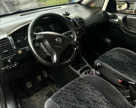 Сірий Опель Зафіра, об'ємом двигуна 1.8 л та пробігом 250 тис. км за 4849 $, фото 5 на Automoto.ua