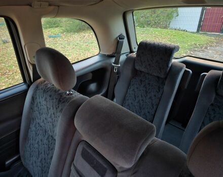 Серый Опель Зафира, объемом двигателя 1.8 л и пробегом 468 тыс. км за 3899 $, фото 15 на Automoto.ua