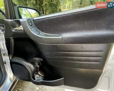 Серый Опель Зафира, объемом двигателя 2.2 л и пробегом 338 тыс. км за 3200 $, фото 12 на Automoto.ua