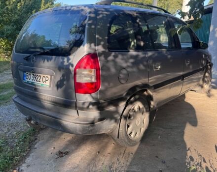 Серый Опель Зафира, объемом двигателя 2.2 л и пробегом 300 тыс. км за 2850 $, фото 5 на Automoto.ua