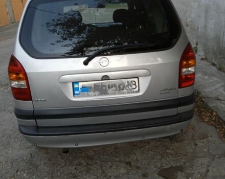 Серый Опель Зафира, объемом двигателя 2 л и пробегом 280 тыс. км за 4000 $, фото 2 на Automoto.ua