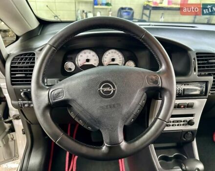 Серый Опель Зафира, объемом двигателя 1.8 л и пробегом 242 тыс. км за 4999 $, фото 18 на Automoto.ua