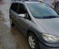Серый Опель Зафира, объемом двигателя 1.6 л и пробегом 242 тыс. км за 4100 $, фото 3 на Automoto.ua