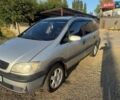 Серый Опель Зафира, объемом двигателя 2.2 л и пробегом 503 тыс. км за 3200 $, фото 1 на Automoto.ua