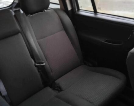 Серый Опель Зафира, объемом двигателя 2.2 л и пробегом 312 тыс. км за 3300 $, фото 3 на Automoto.ua