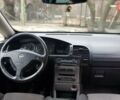Серый Опель Зафира, объемом двигателя 2.2 л и пробегом 346 тыс. км за 3700 $, фото 6 на Automoto.ua